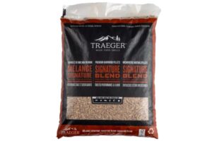 traeger-fsc-signature-pellets-studio-front